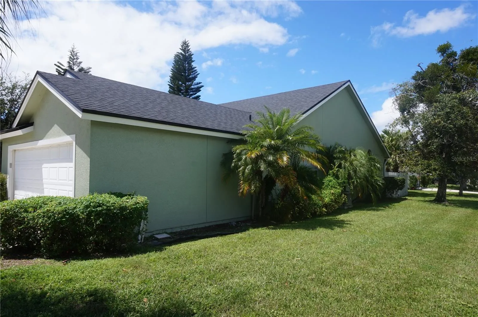 14500 FOX HAVEN BLVD