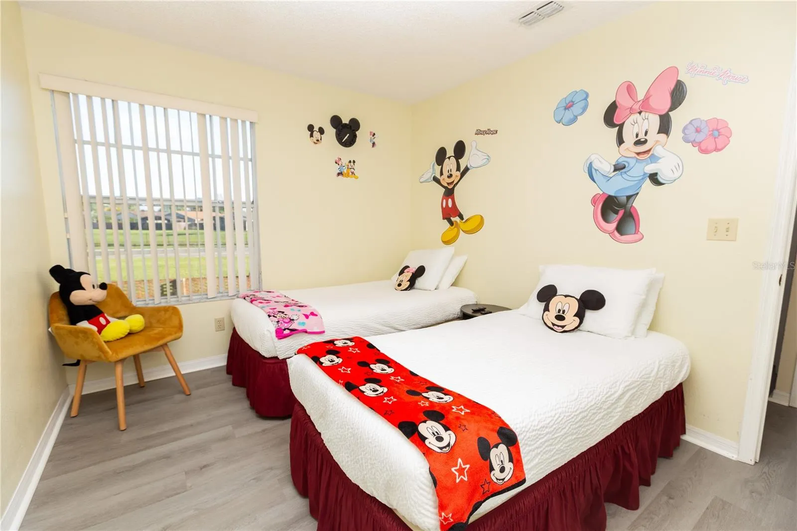 2492 SWEETWATER CLUB CIR #68, #68