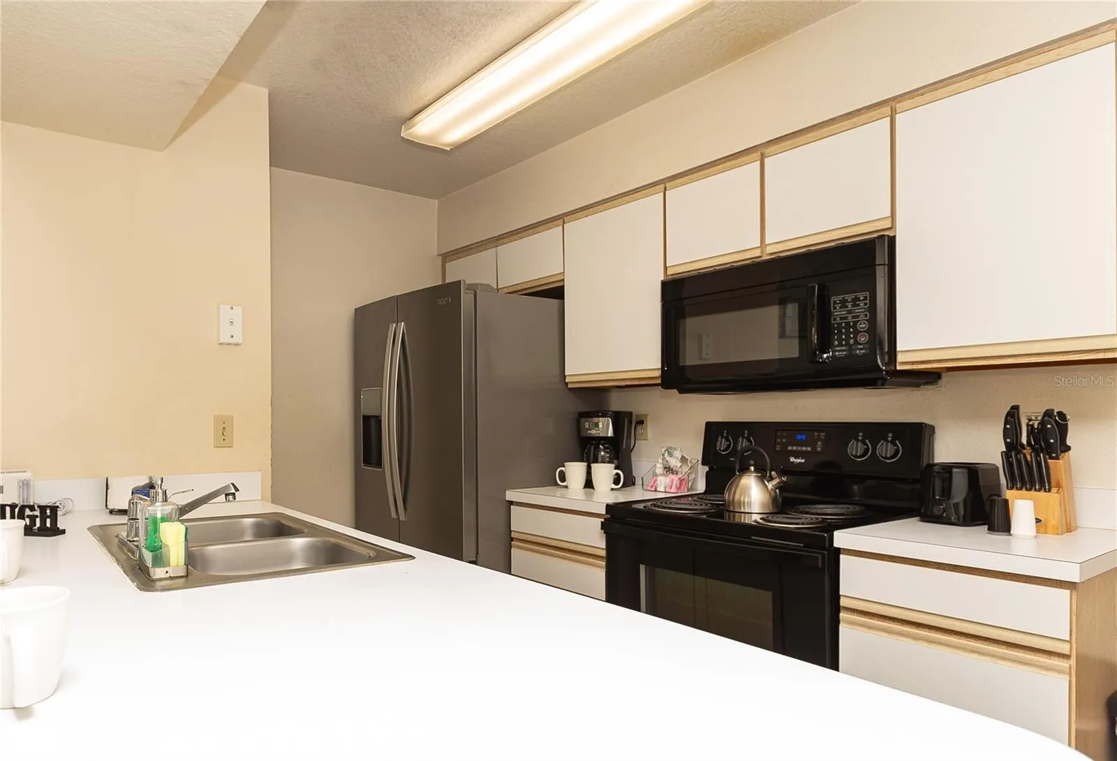 2492 SWEETWATER CLUB CIR #68, #68