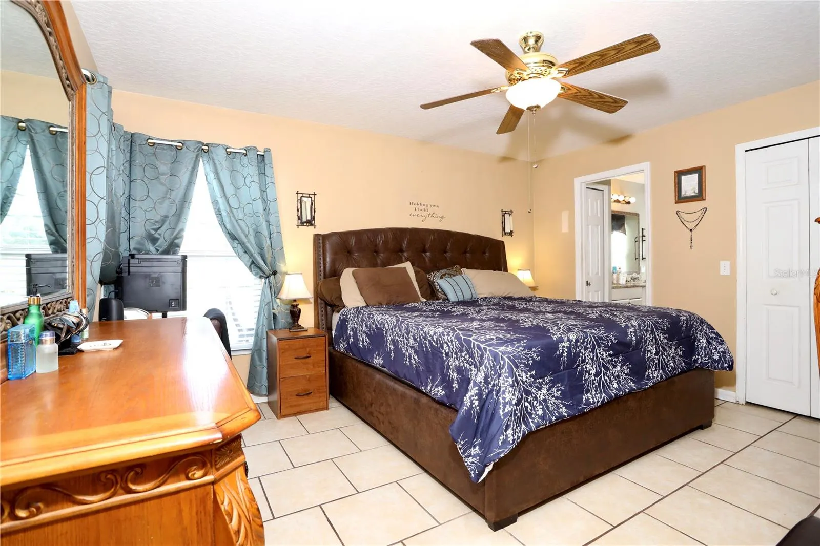 16220 COOPERS HAWK AVE