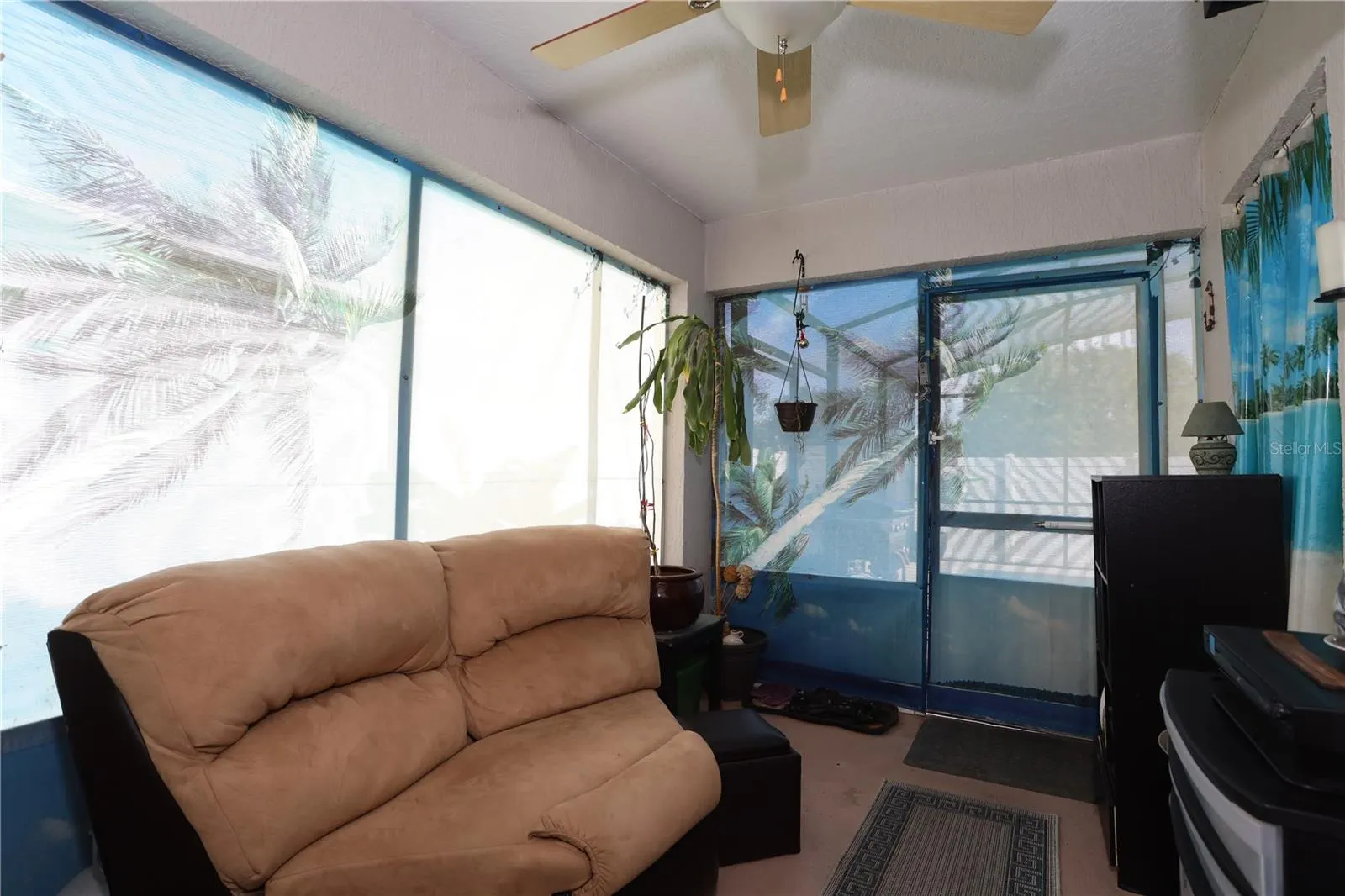 16220 COOPERS HAWK AVE