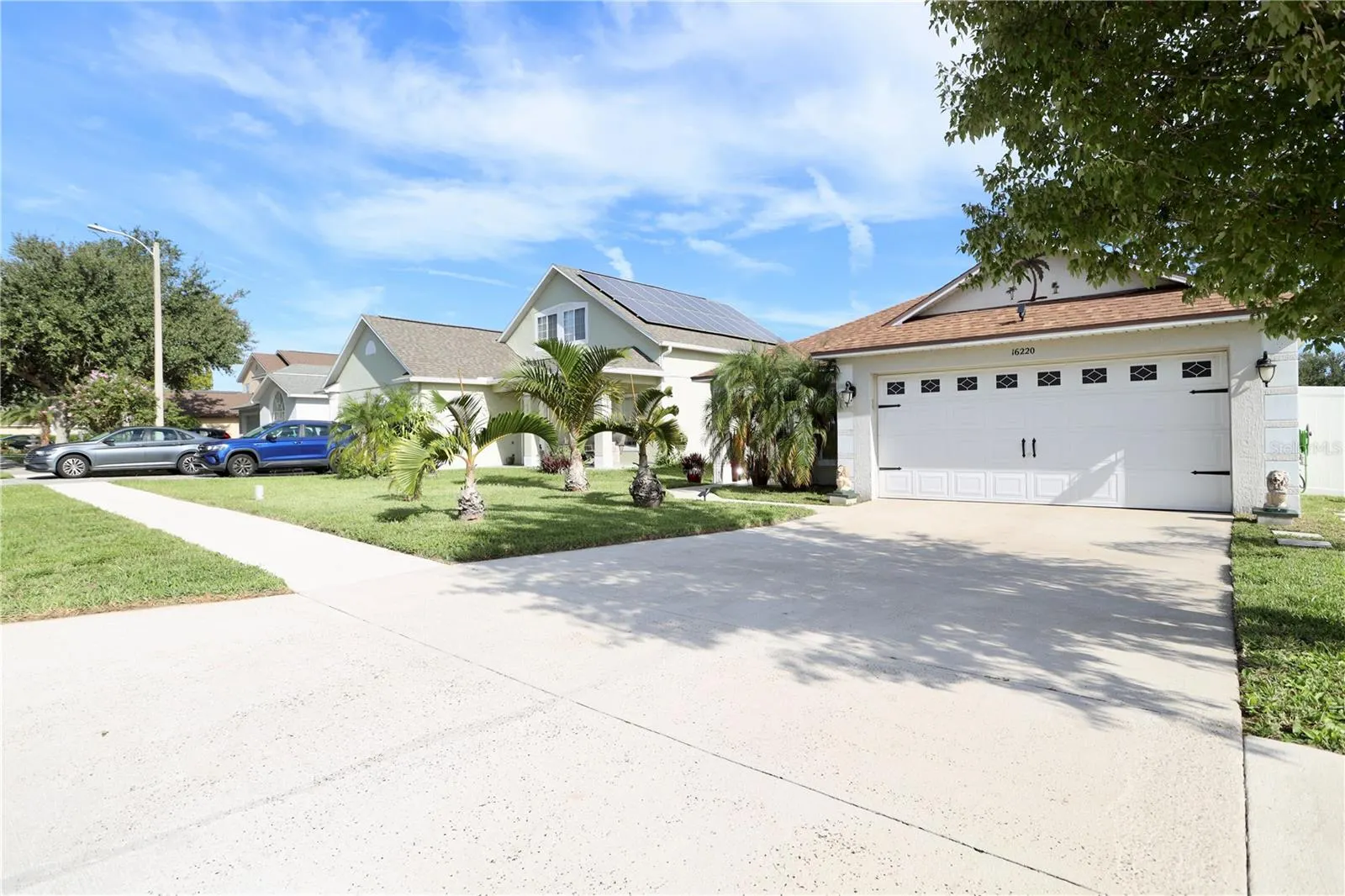 16220 COOPERS HAWK AVE