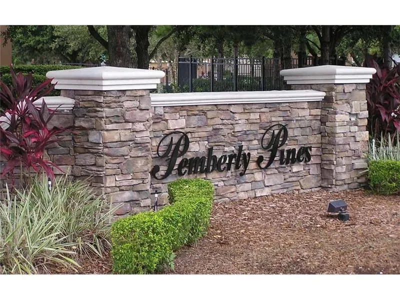 3960 PEMBERLY PINES CIR