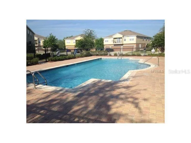 3960 PEMBERLY PINES CIR