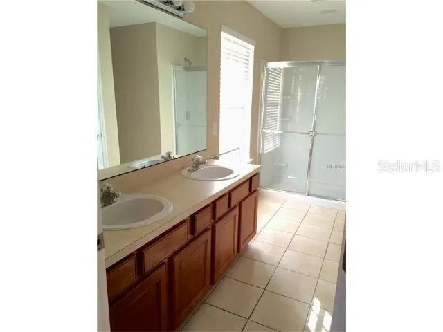 3960 PEMBERLY PINES CIR