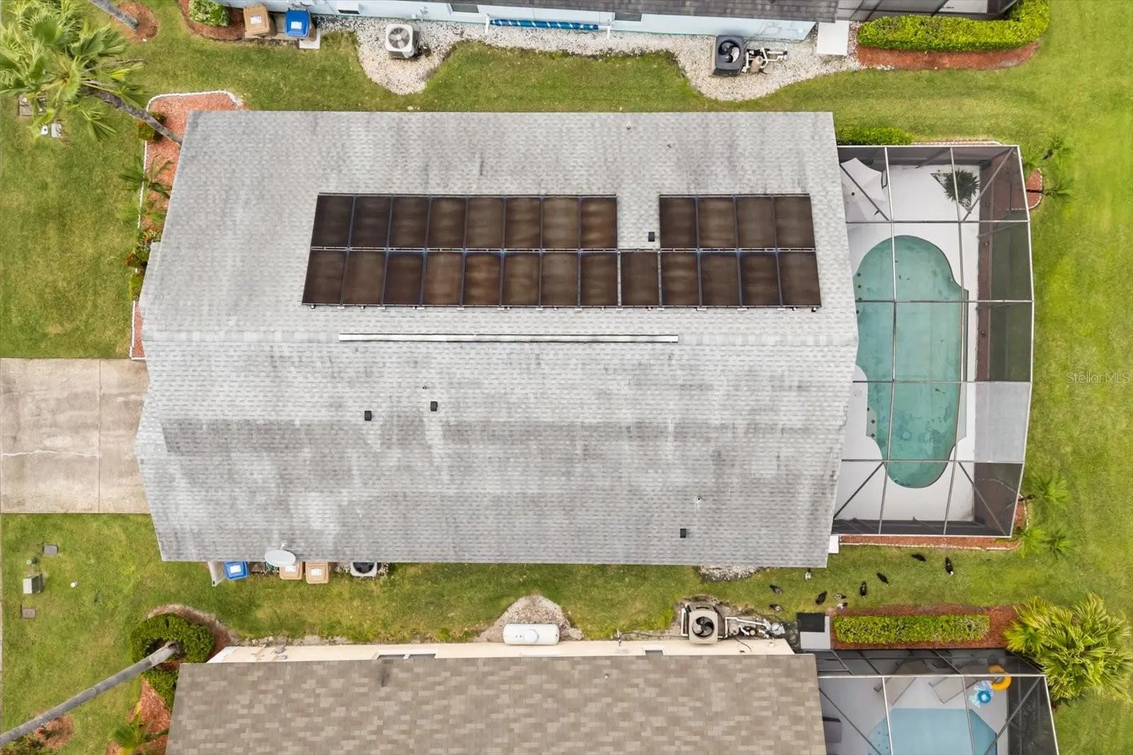 940 LAKE BERKLEY DR