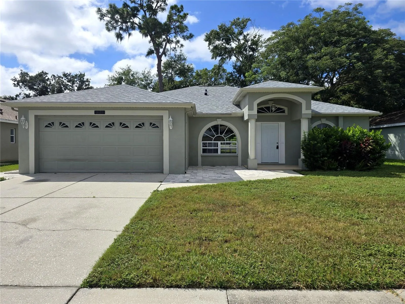 3123 SHADOW OAKS DR