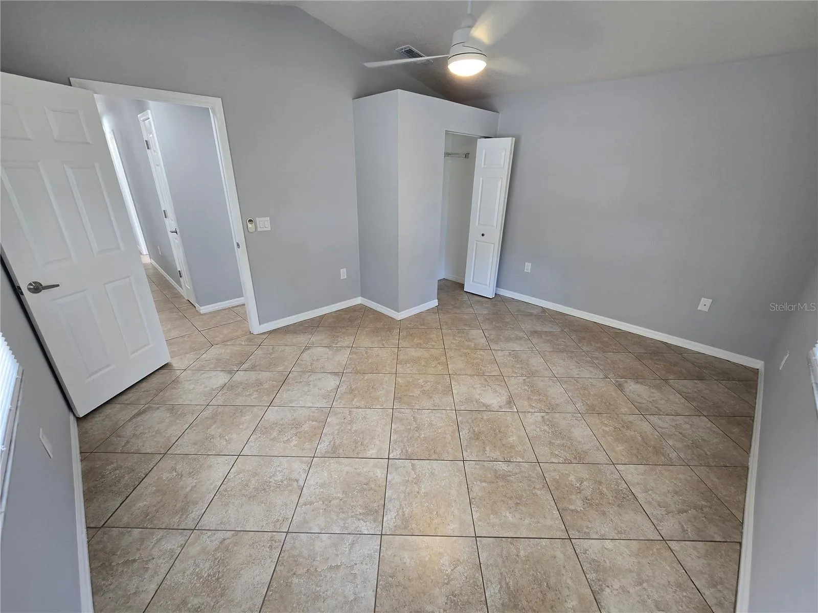 3123 SHADOW OAKS DR