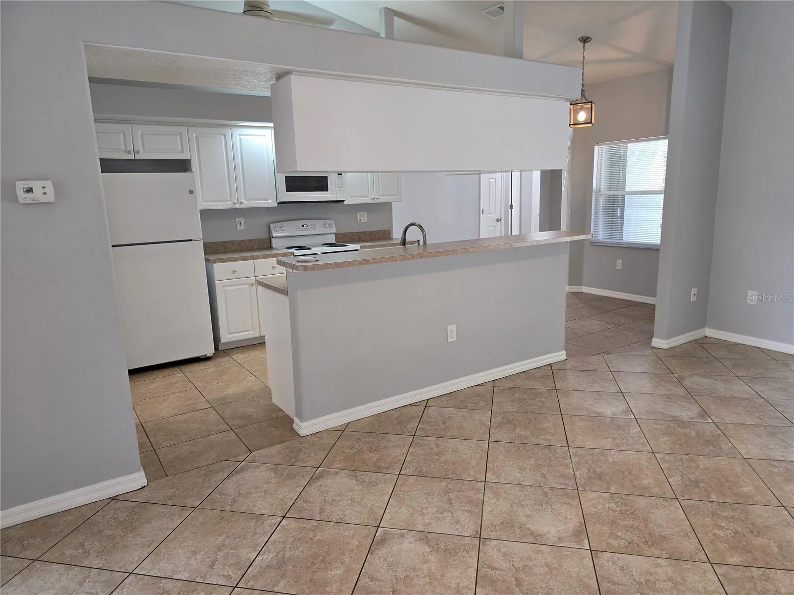 3123 SHADOW OAKS DR