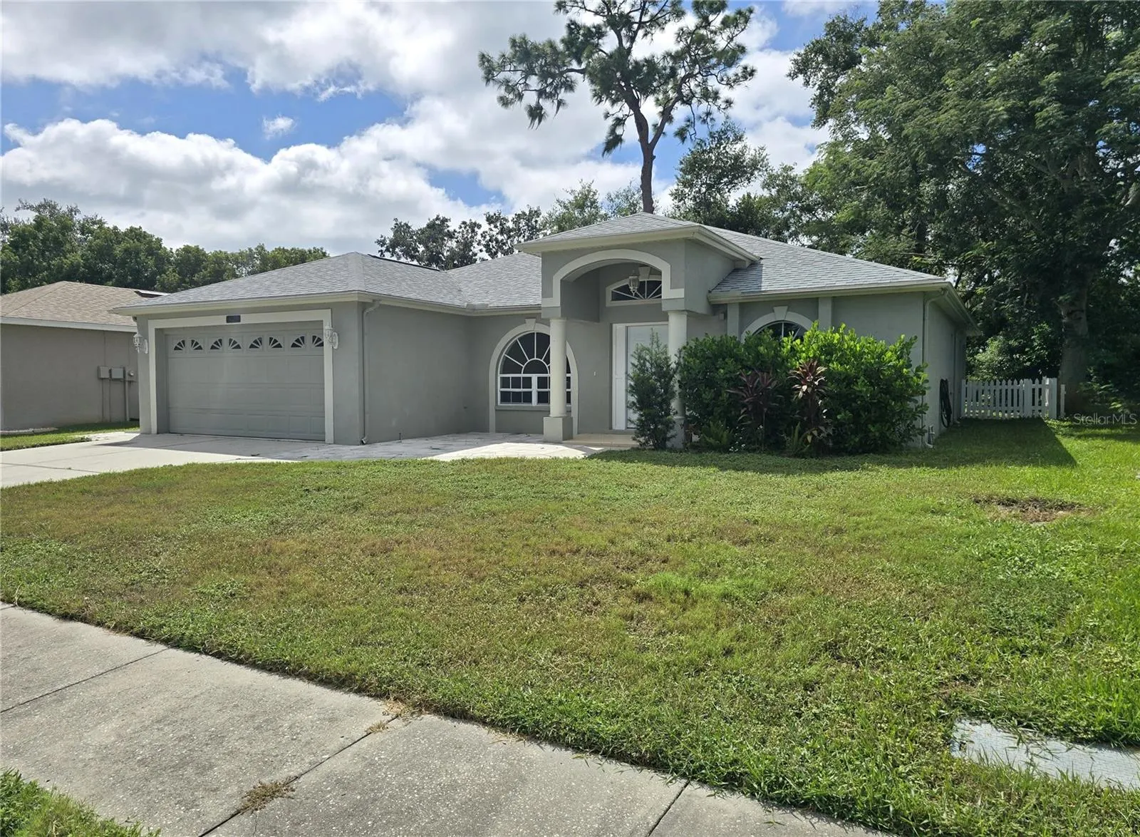 3123 SHADOW OAKS DR