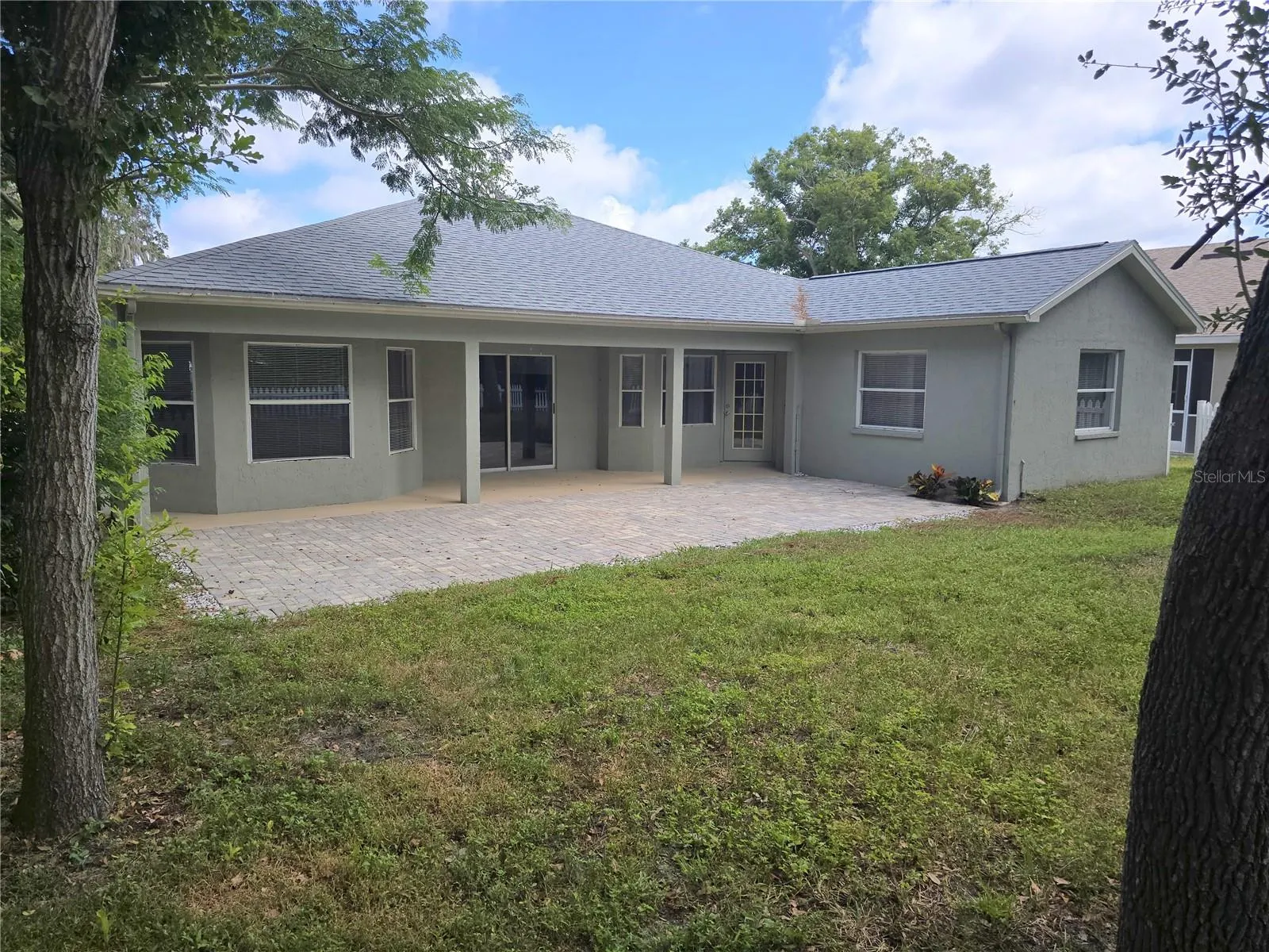 3123 SHADOW OAKS DR
