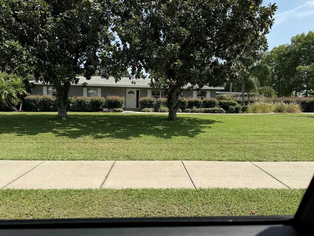 3830 CLUBHOUSE RD