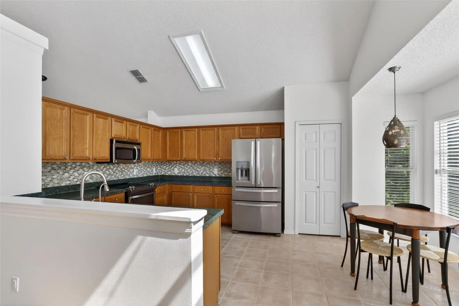 2809 RUNYON CIR