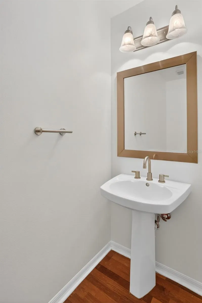 2809 RUNYON CIR