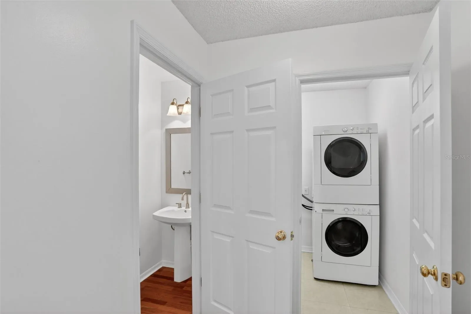 2809 RUNYON CIR