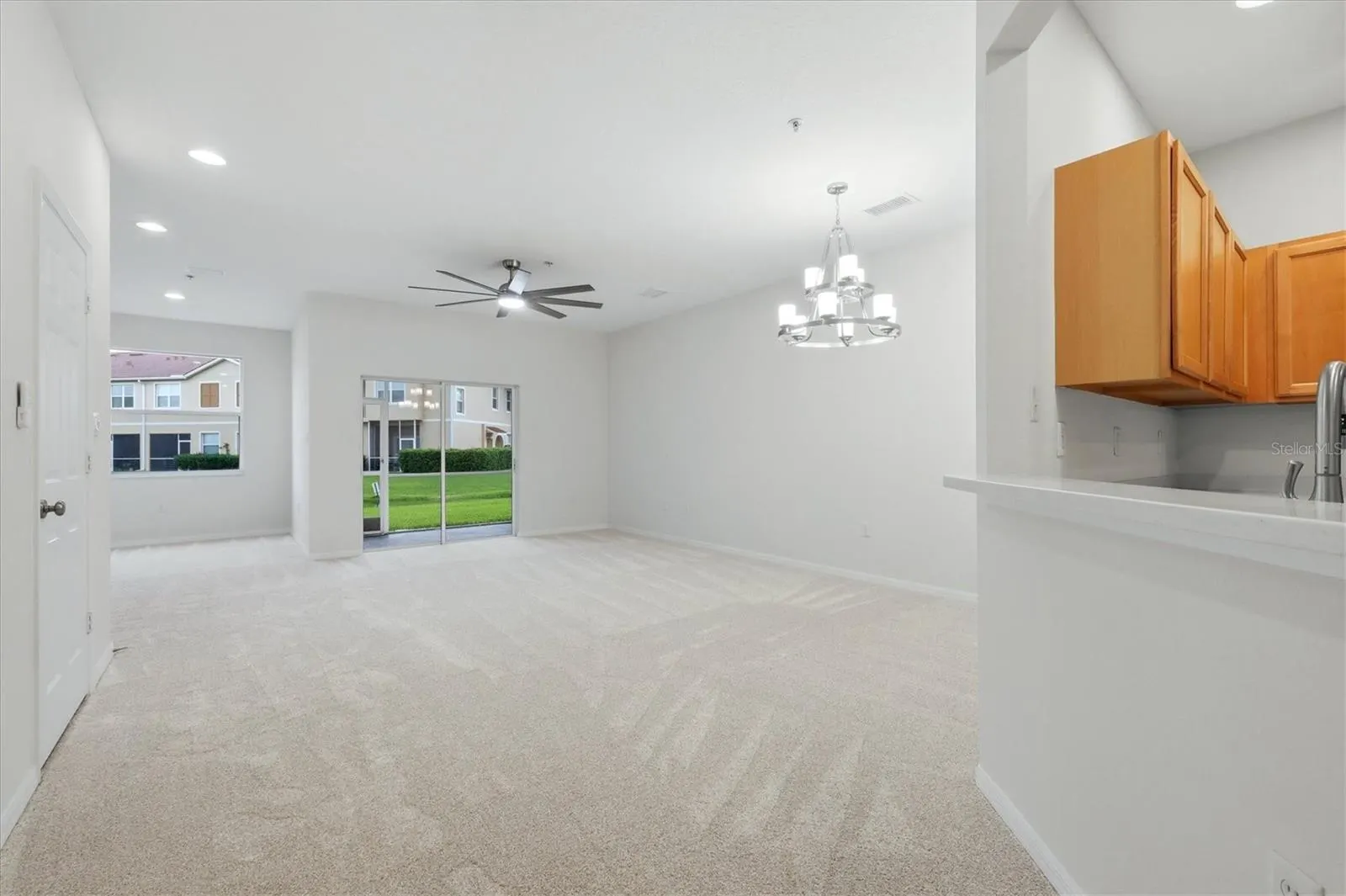 3750 PARKRIDGE CIR #24-103 #24-103