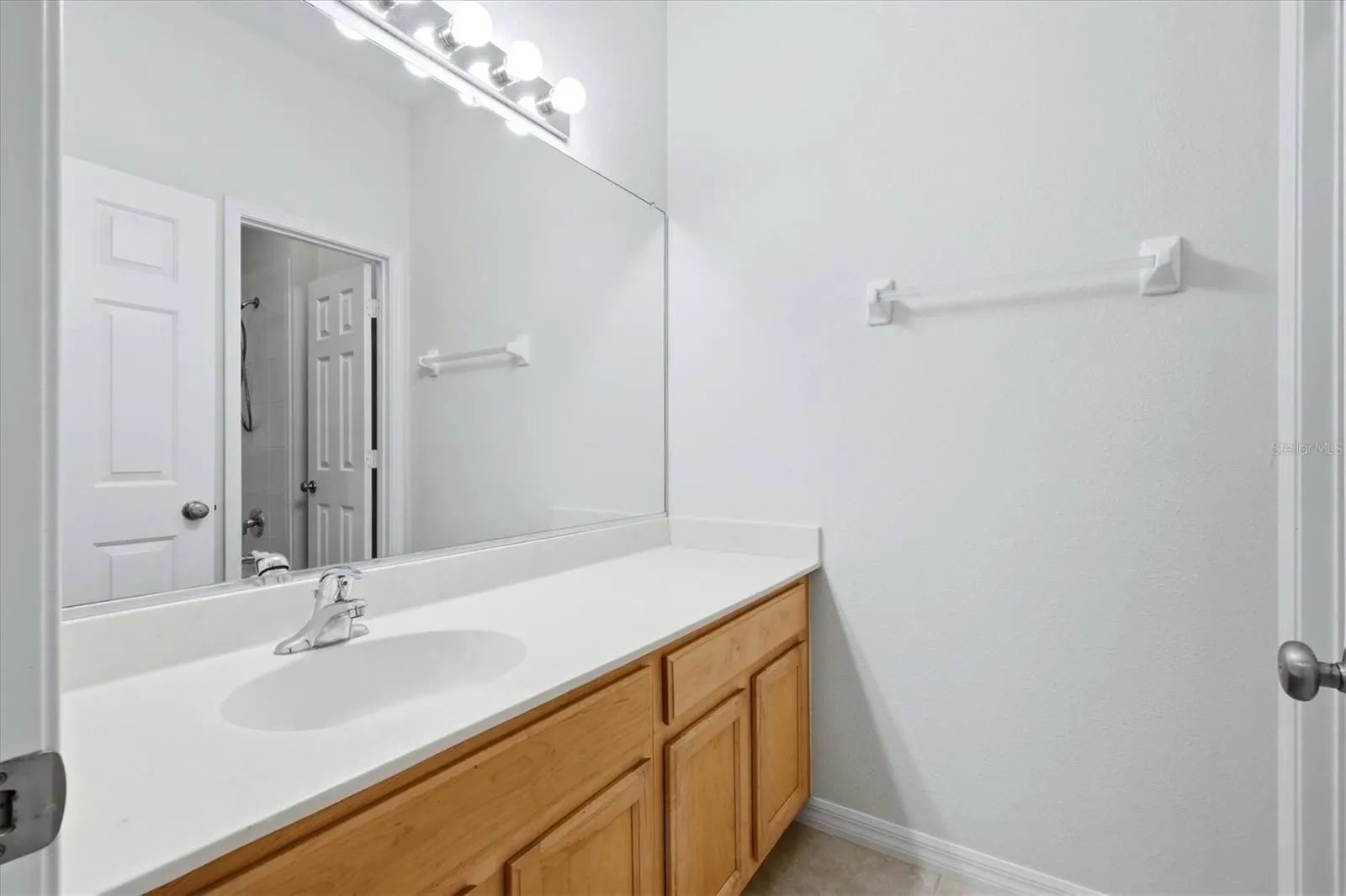 3750 PARKRIDGE CIR #24-103 #24-103