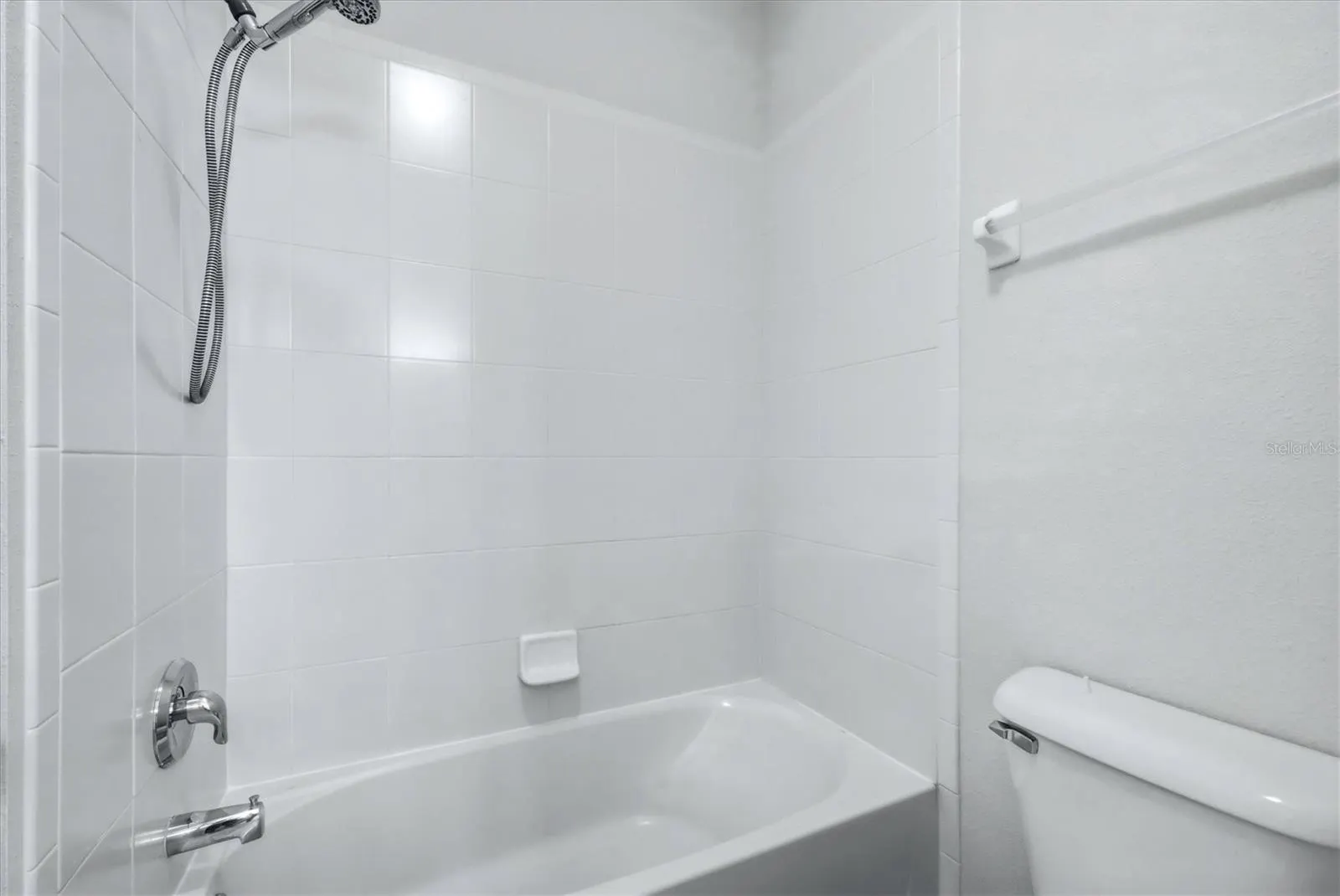 3750 PARKRIDGE CIR #24-103 #24-103