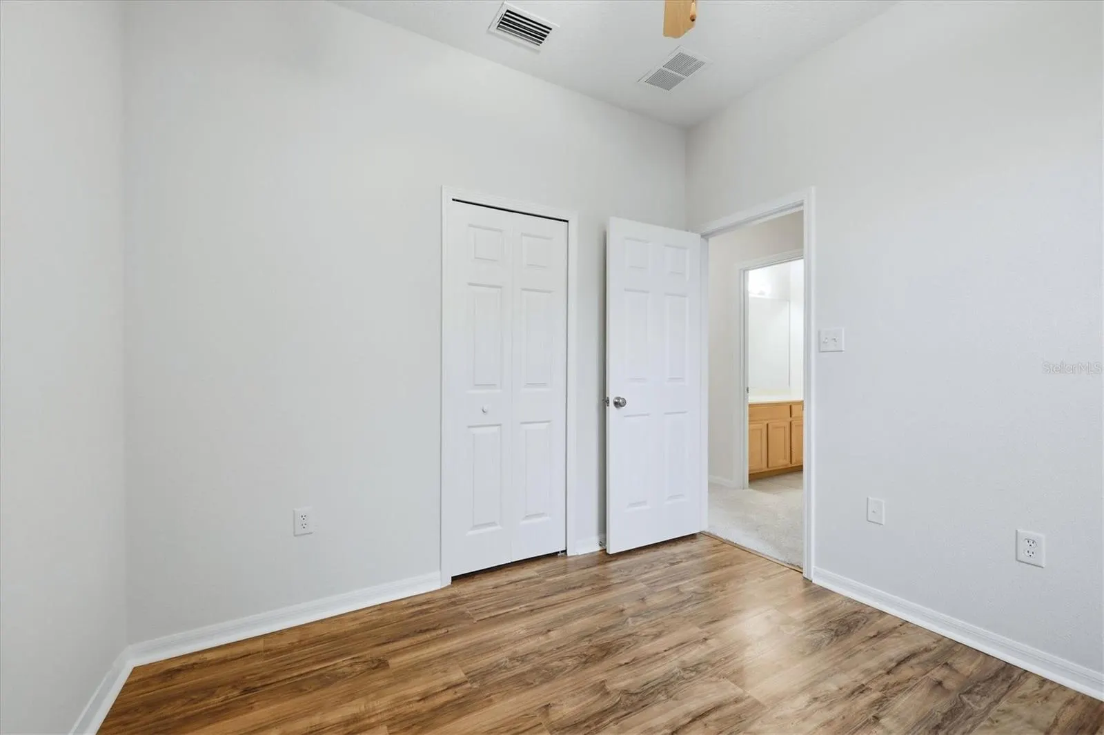 3750 PARKRIDGE CIR #24-103 #24-103