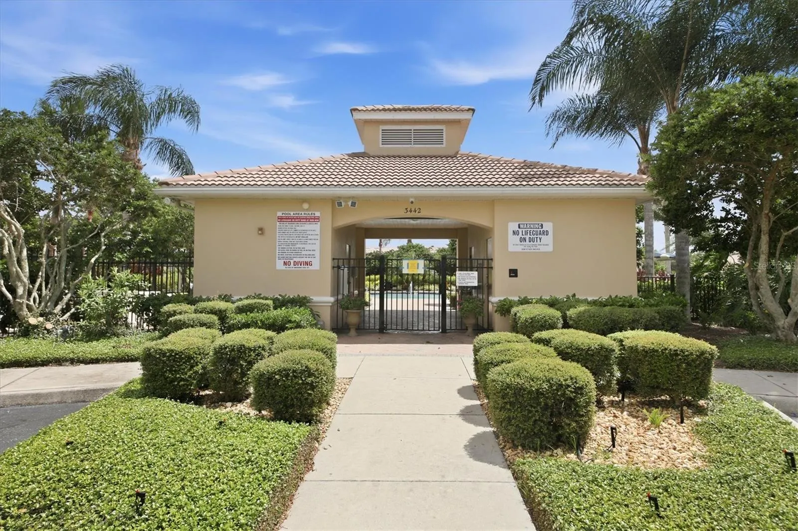 3750 PARKRIDGE CIR #24-103 #24-103