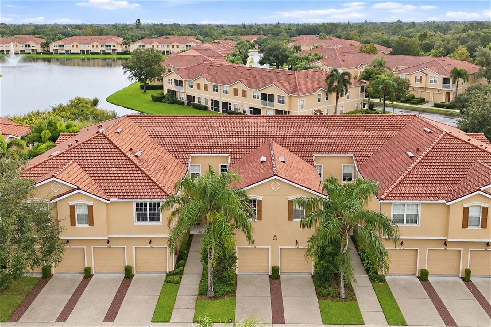 3750 PARKRIDGE CIR #24-103 #24-103