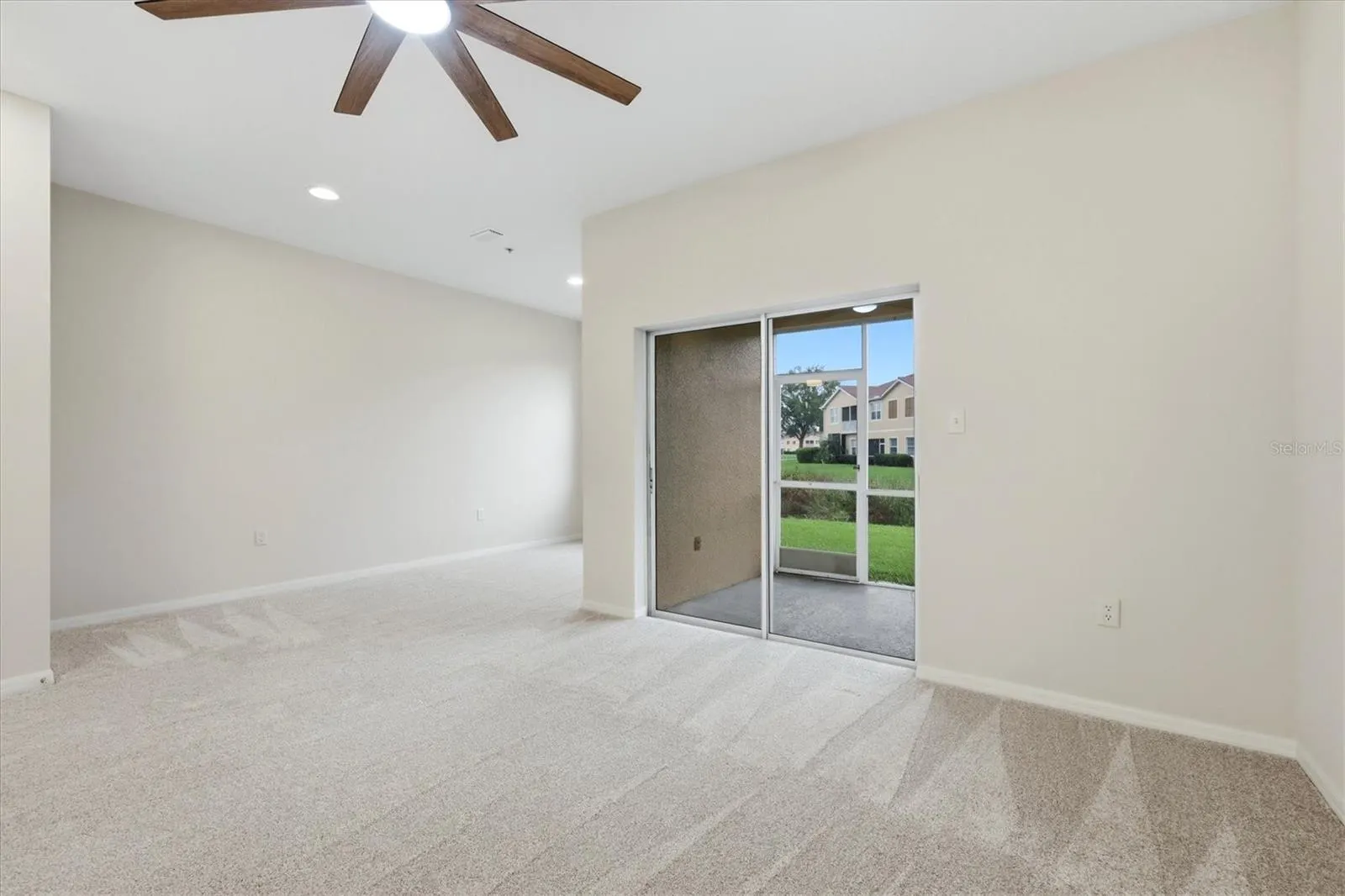 3750 PARKRIDGE CIR #24-103 #24-103