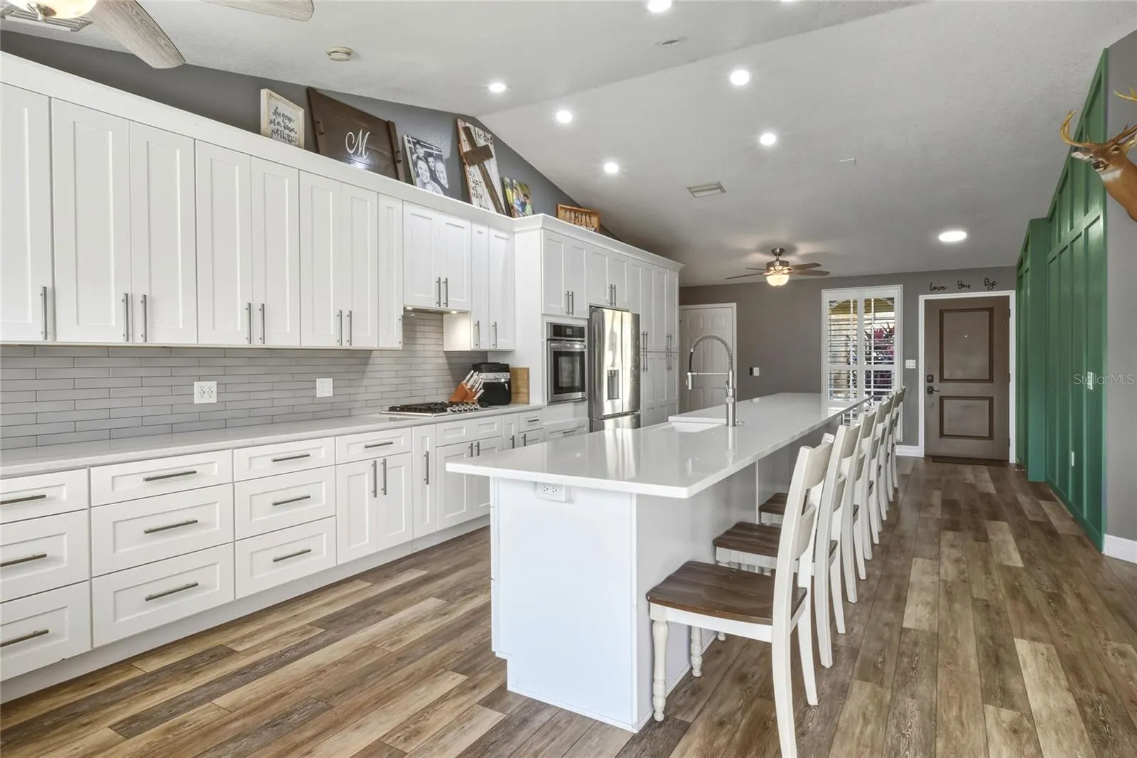 533 SEVEN OAKS