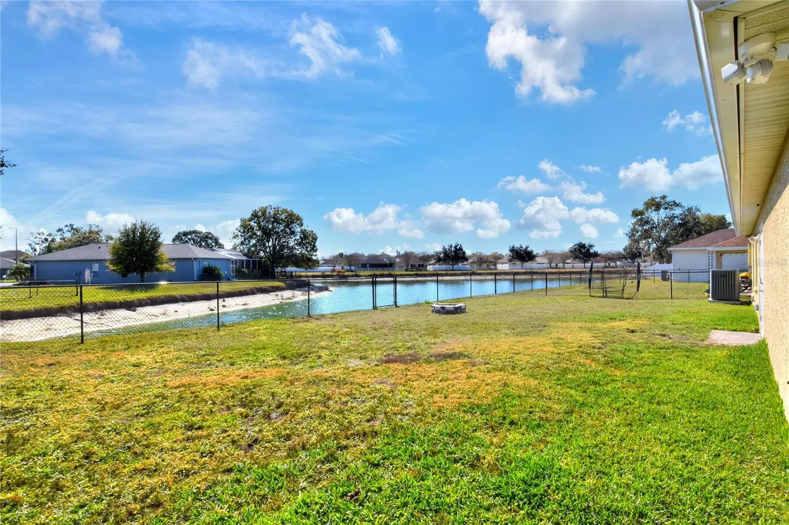 533 SEVEN OAKS