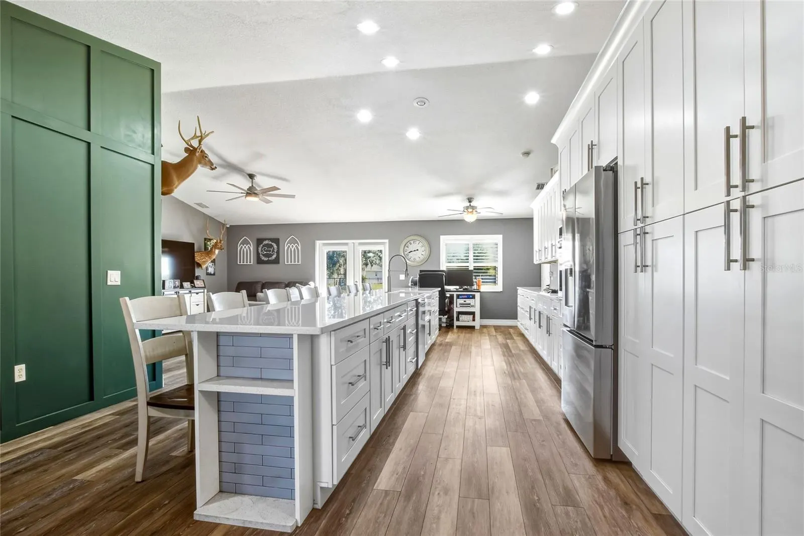 533 SEVEN OAKS