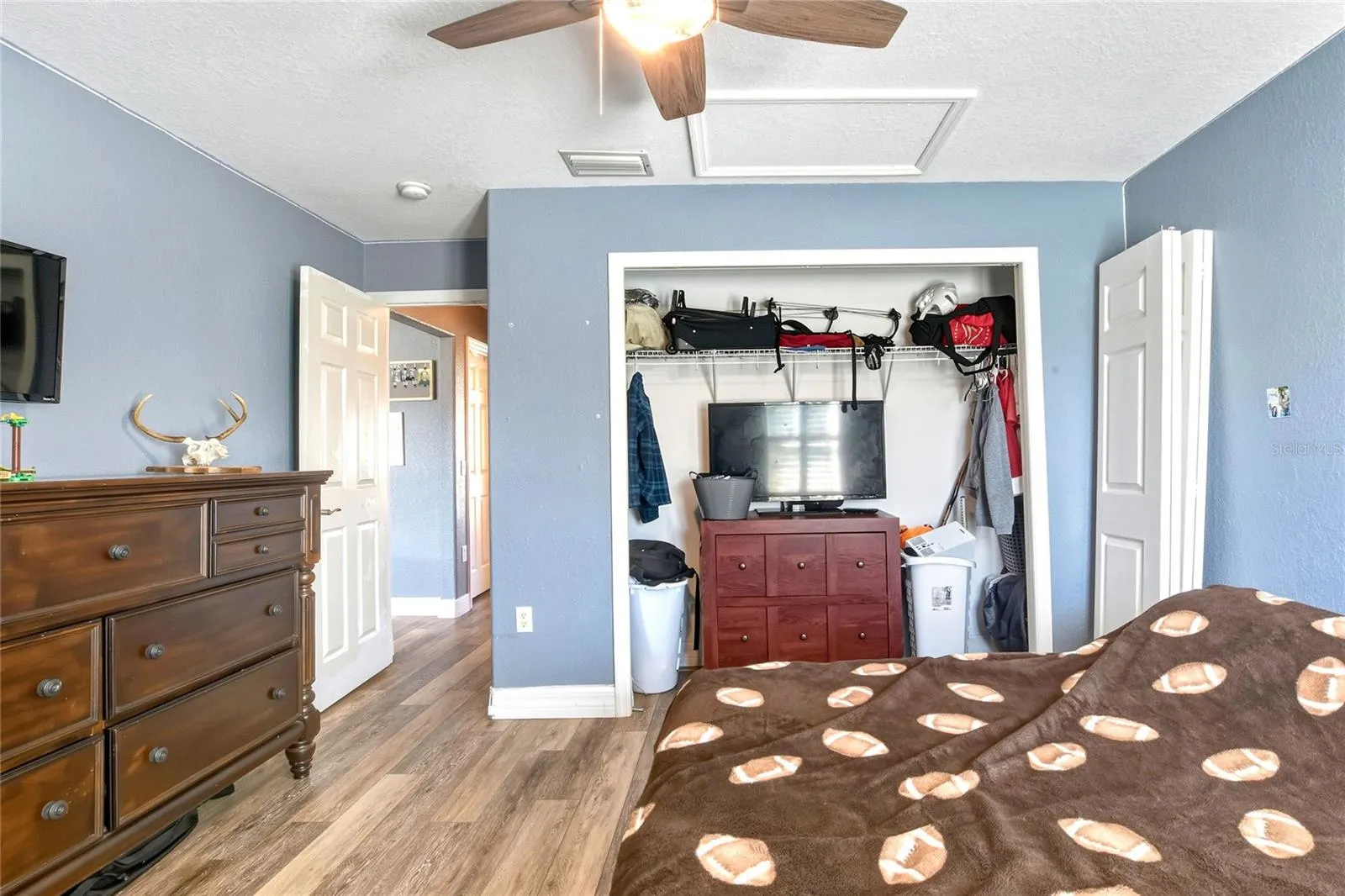 533 SEVEN OAKS