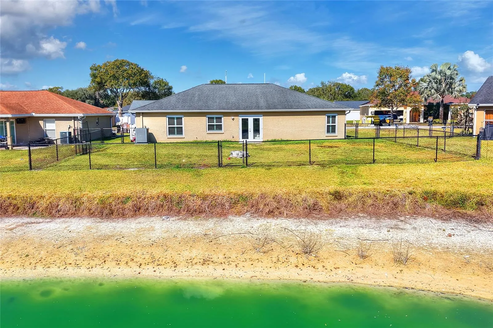 533 SEVEN OAKS