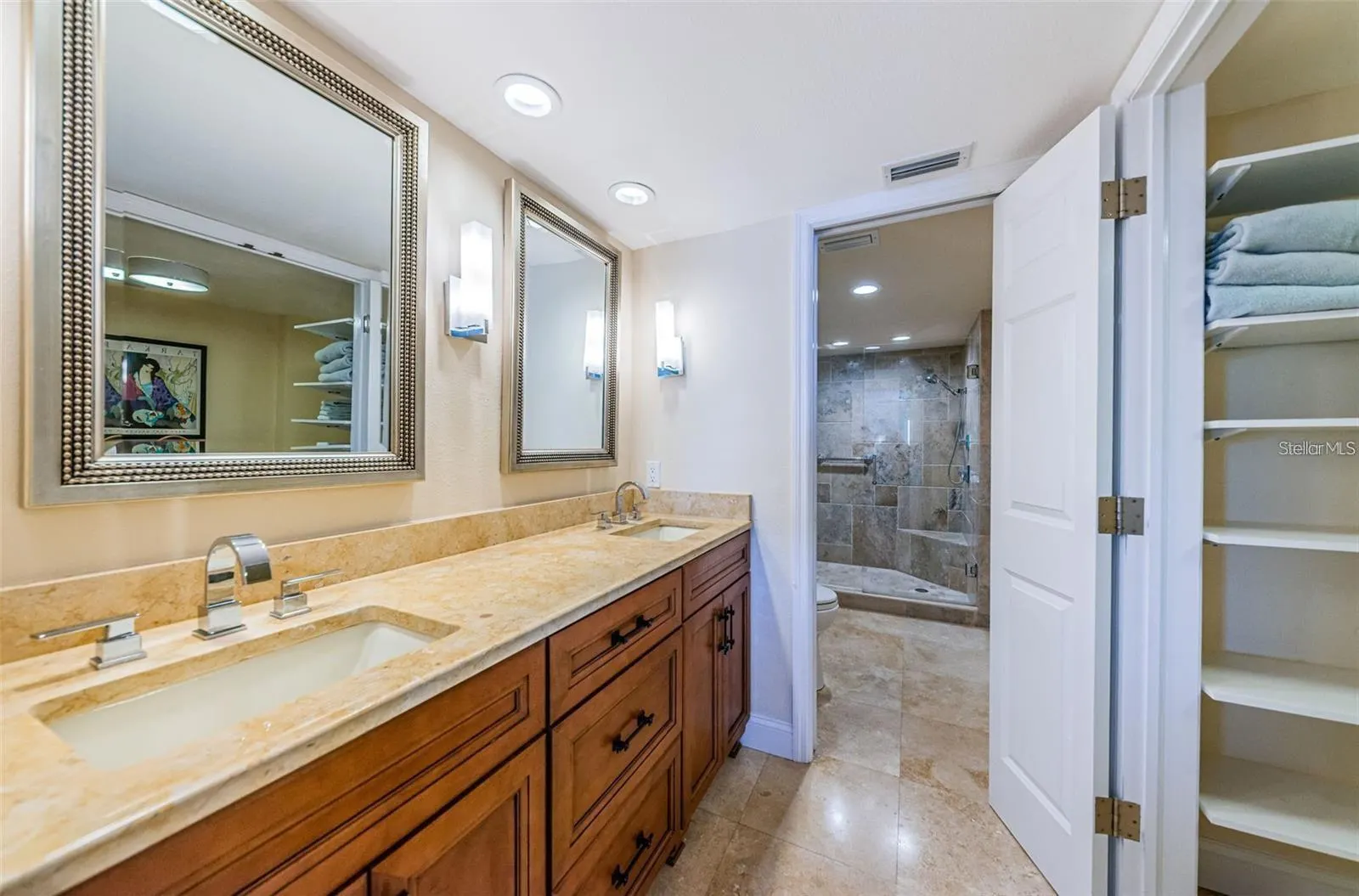 240 SAND KEY ESTATES DR #222 #222