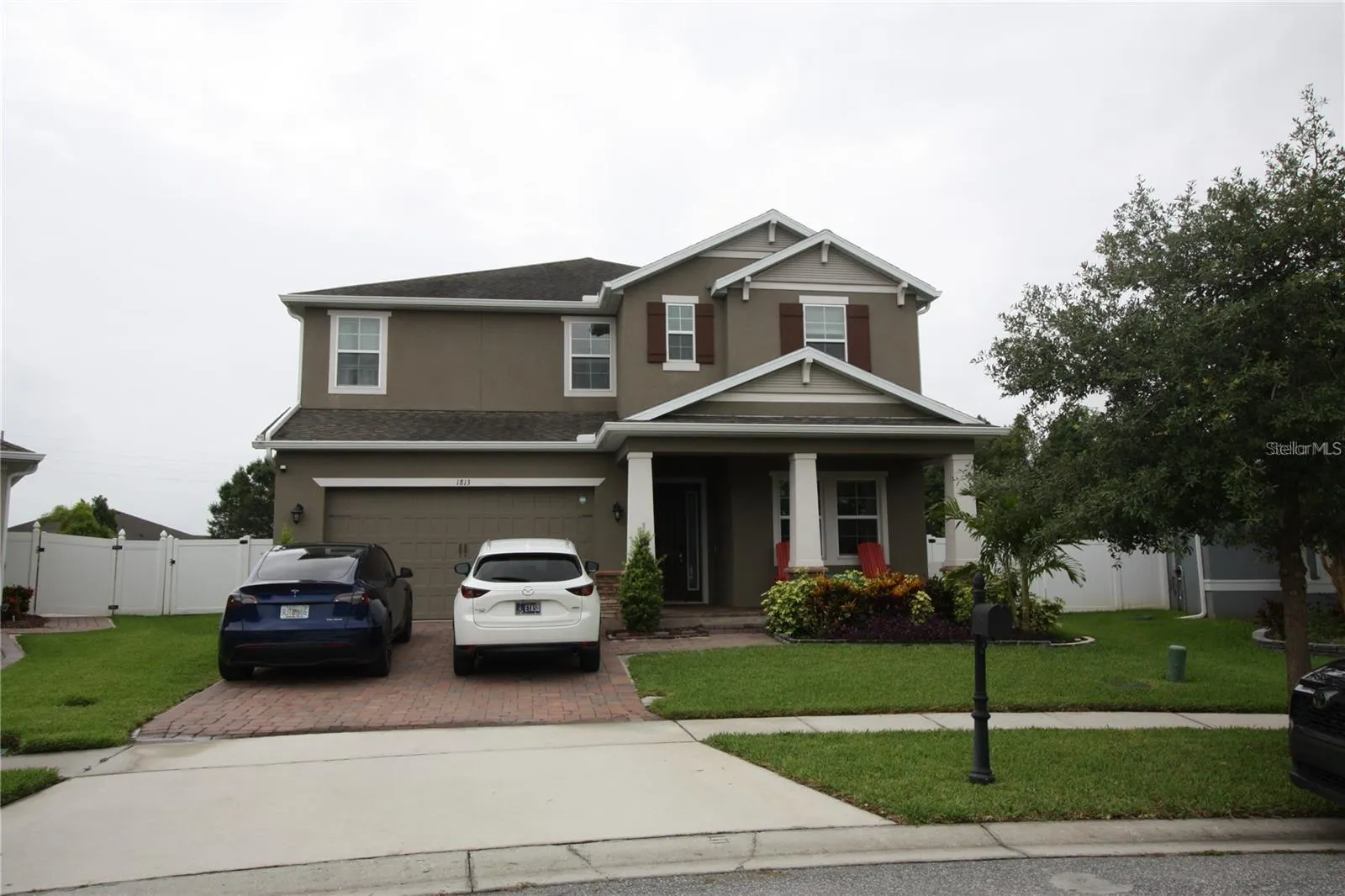 1813 HAWKSBILL LN