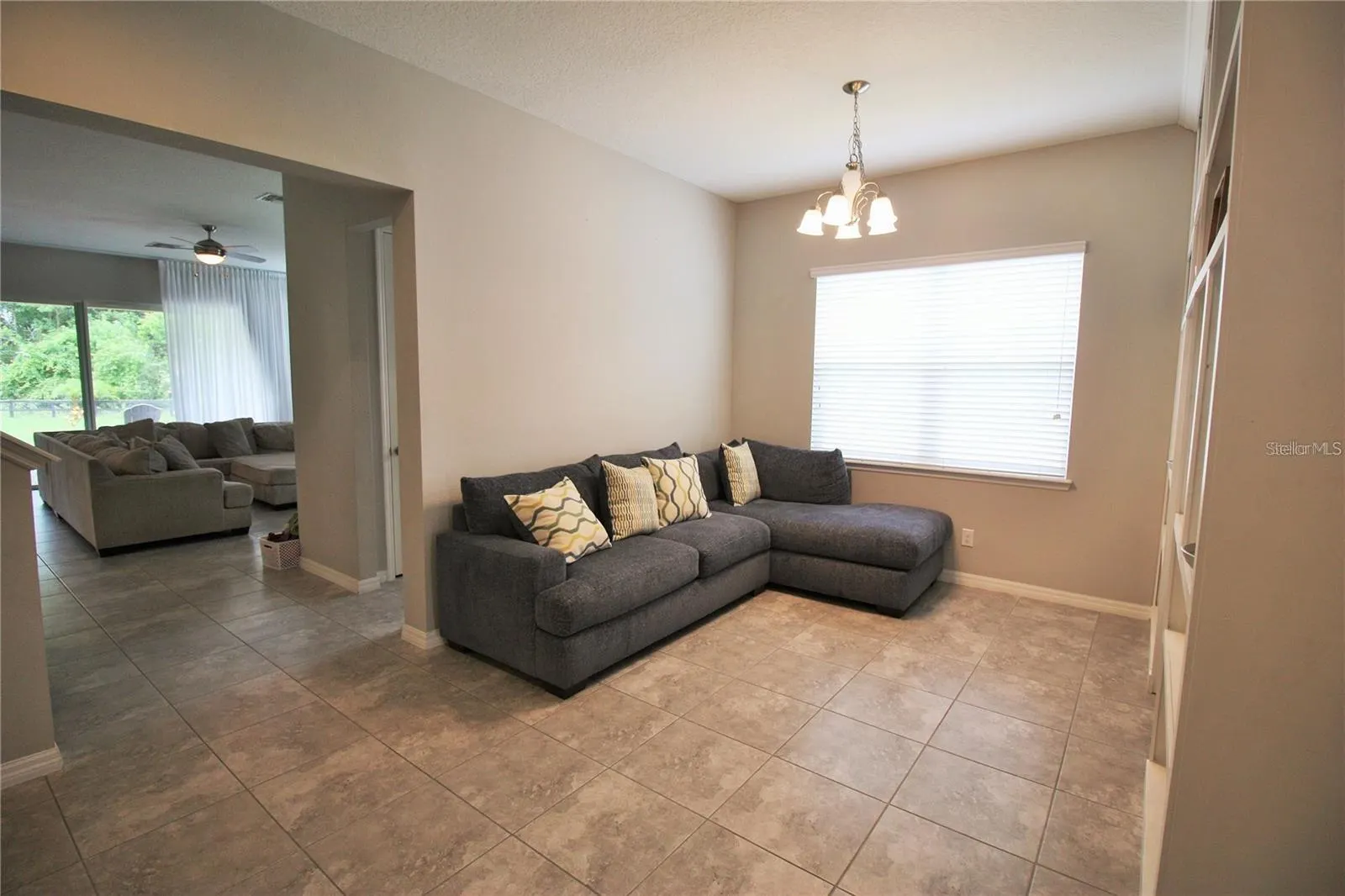1813 HAWKSBILL LN