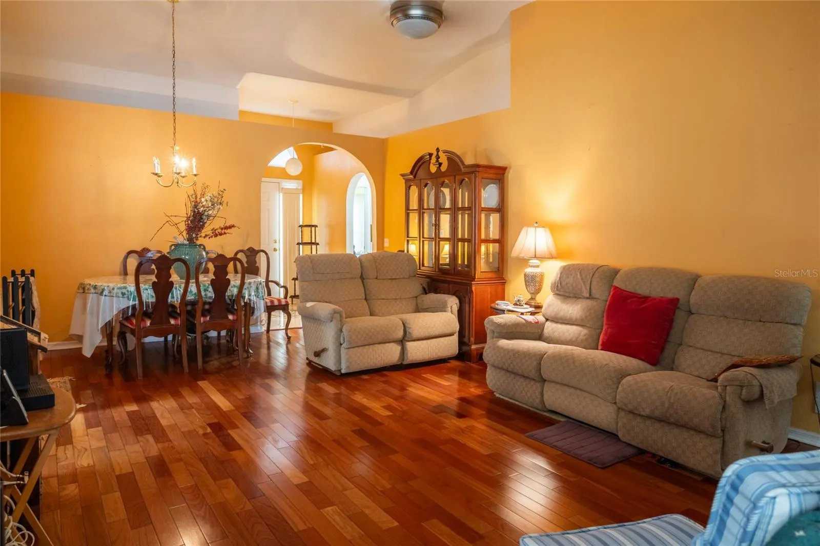 315 CORSICA CT