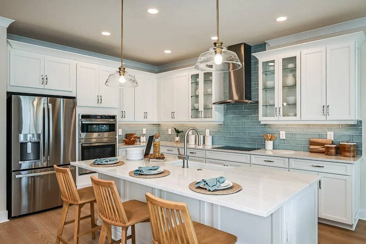 24496 SW KINGSWAY CIR