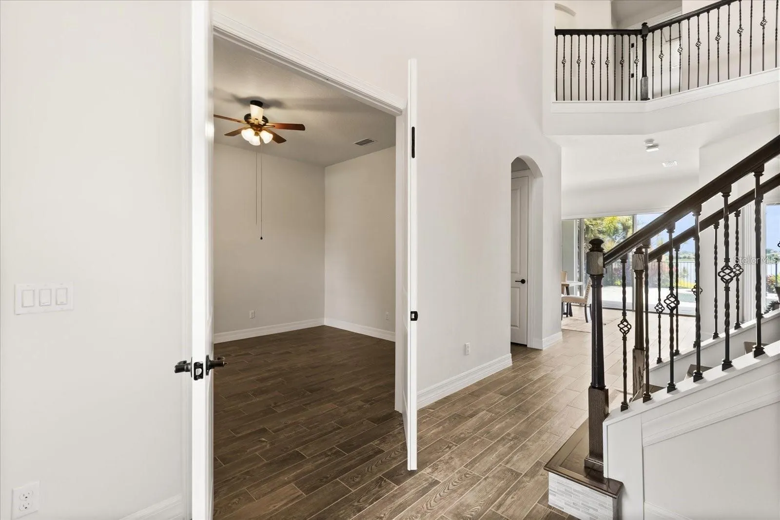 10854 LEMON LAKE BLVD