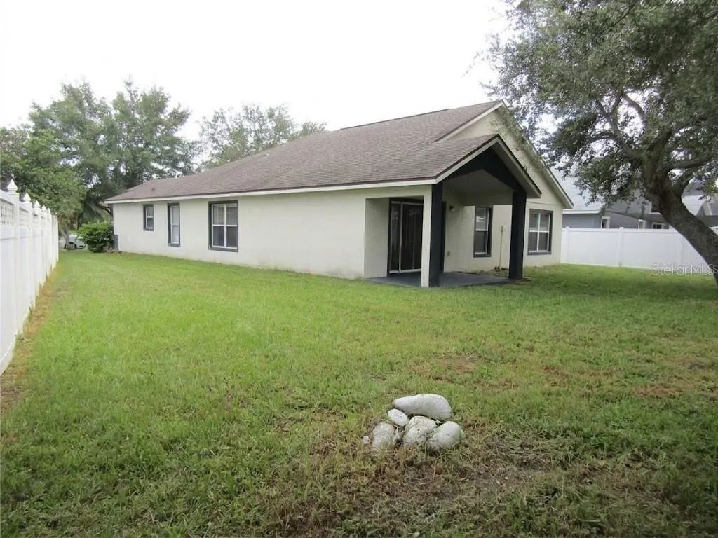 3002 CONNER LN