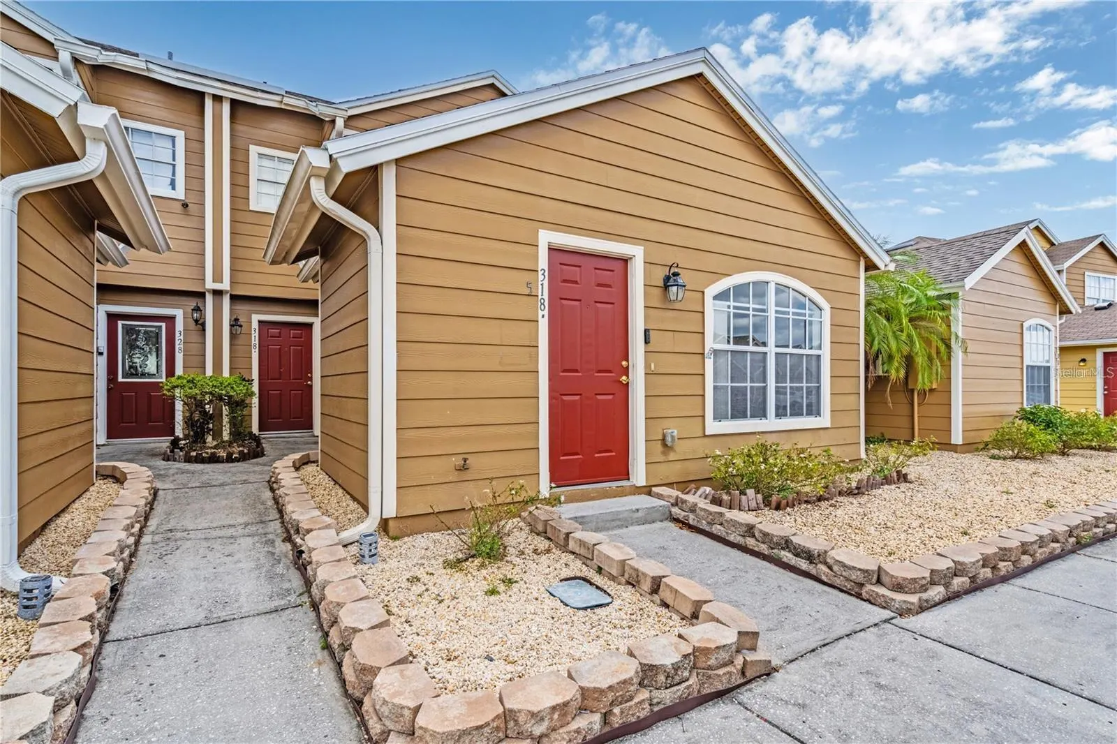318 AUSTRALIAN WAY #B, #B