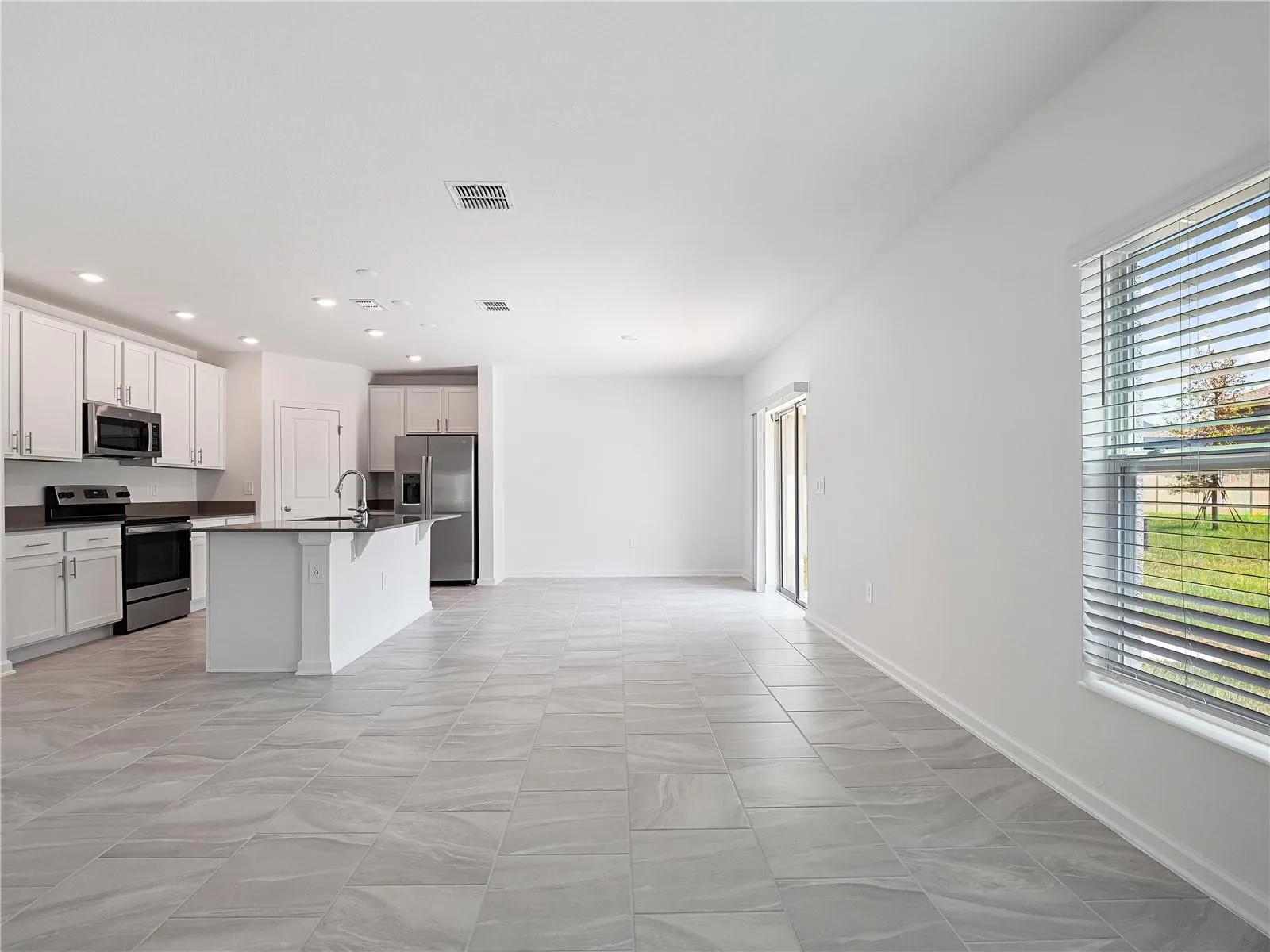 571 JETT LN