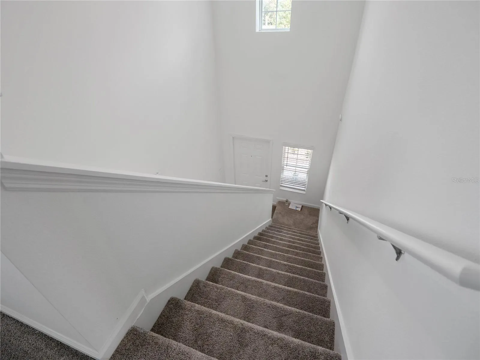 571 JETT LN