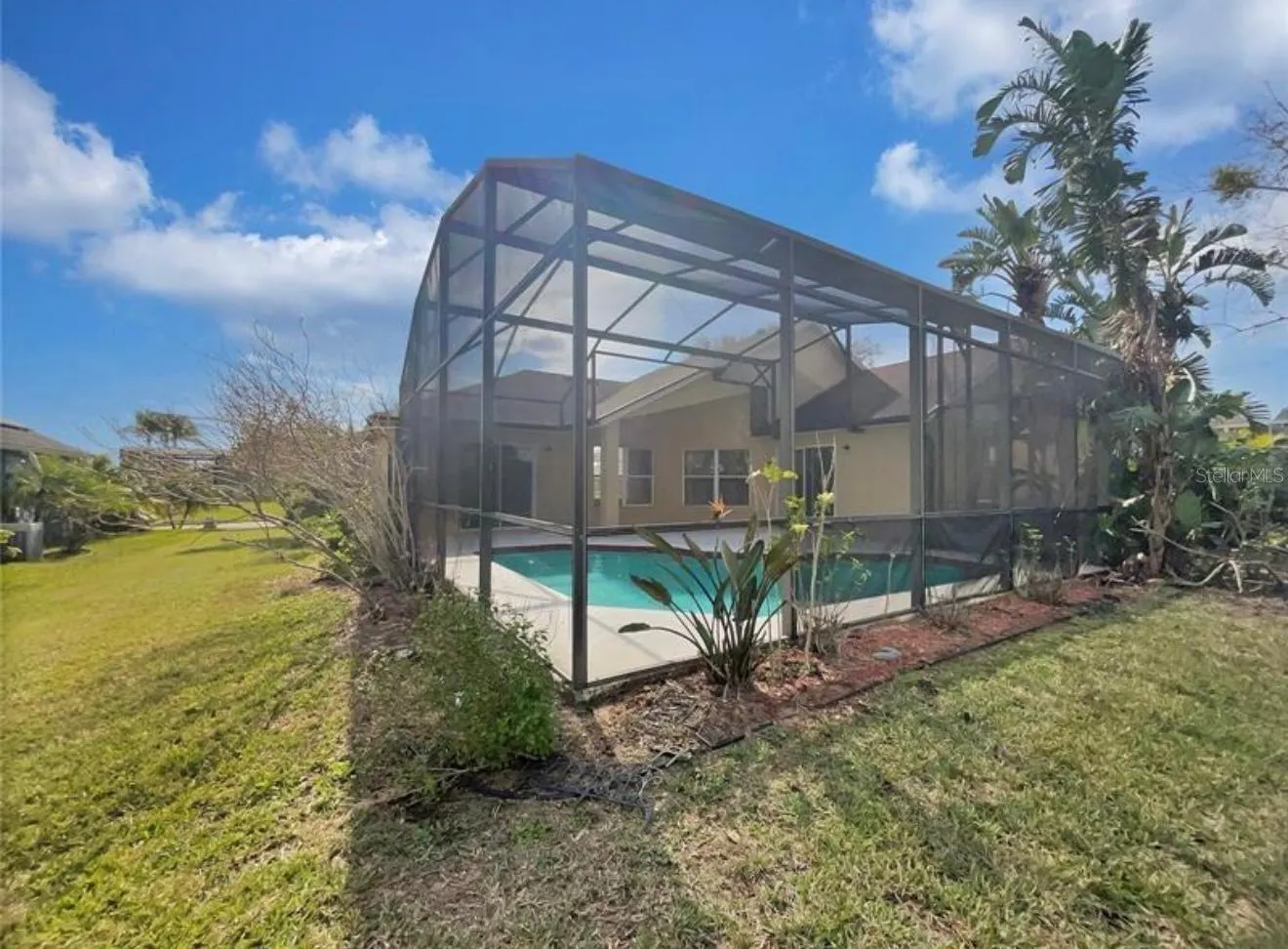 702 VIA BIANCA DR