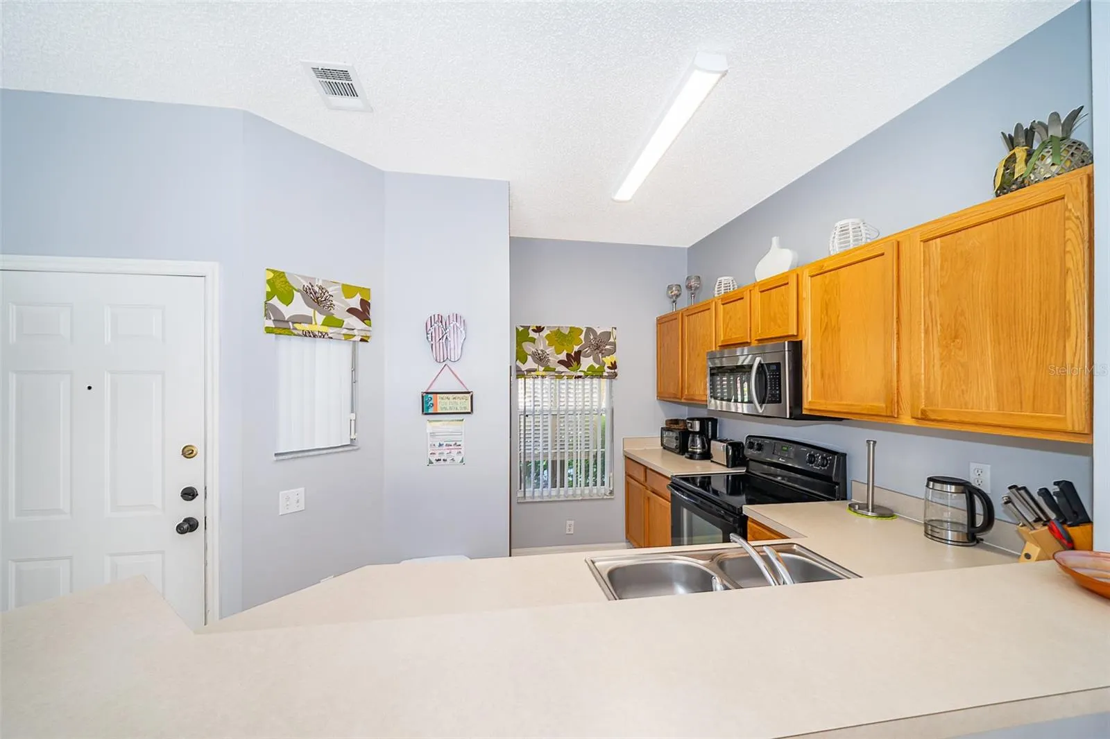 4750 ORMOND BEACH WAY