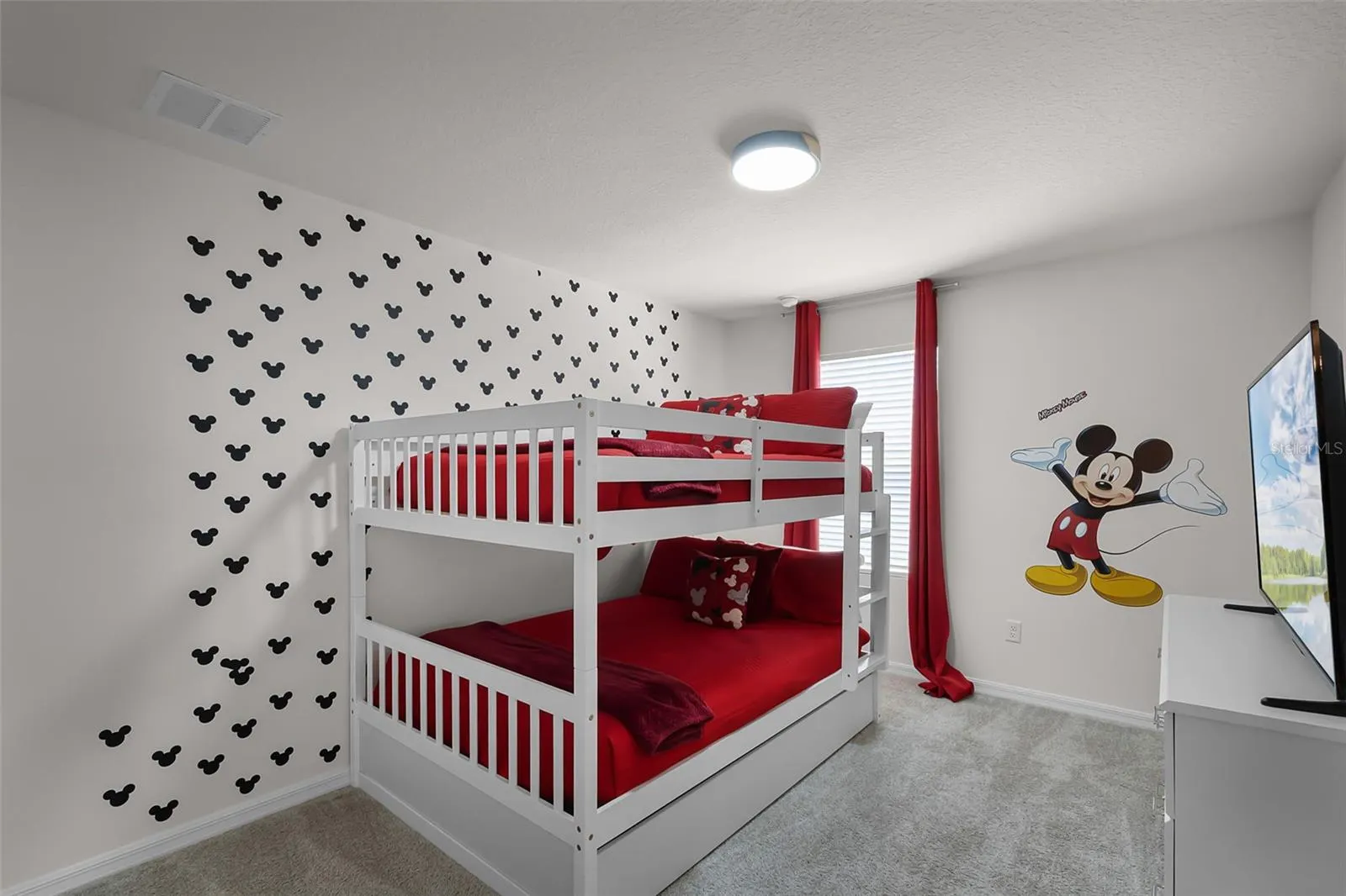 2186 FLEMING MIST PL