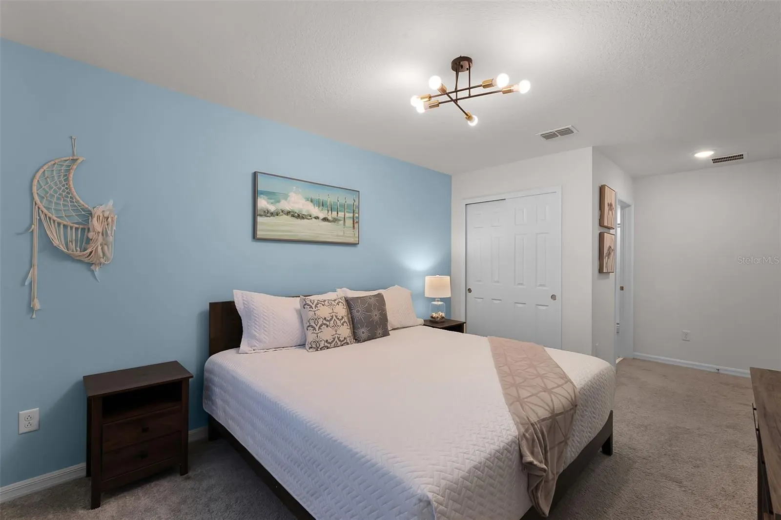2186 FLEMING MIST PL
