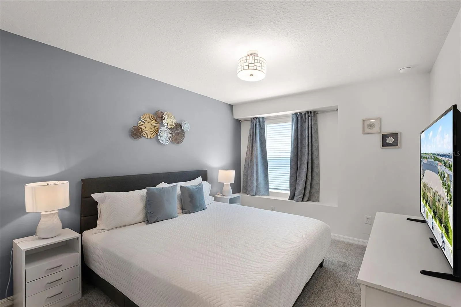 2186 FLEMING MIST PL