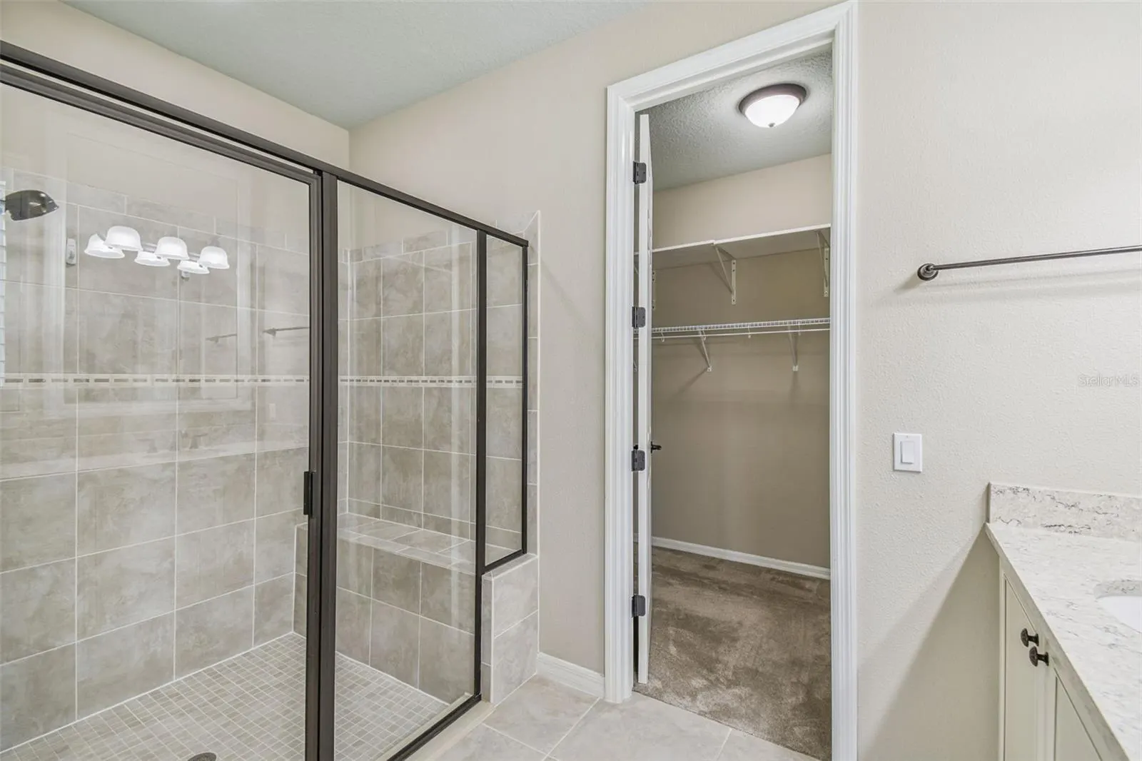 159 CASAVISTA DR