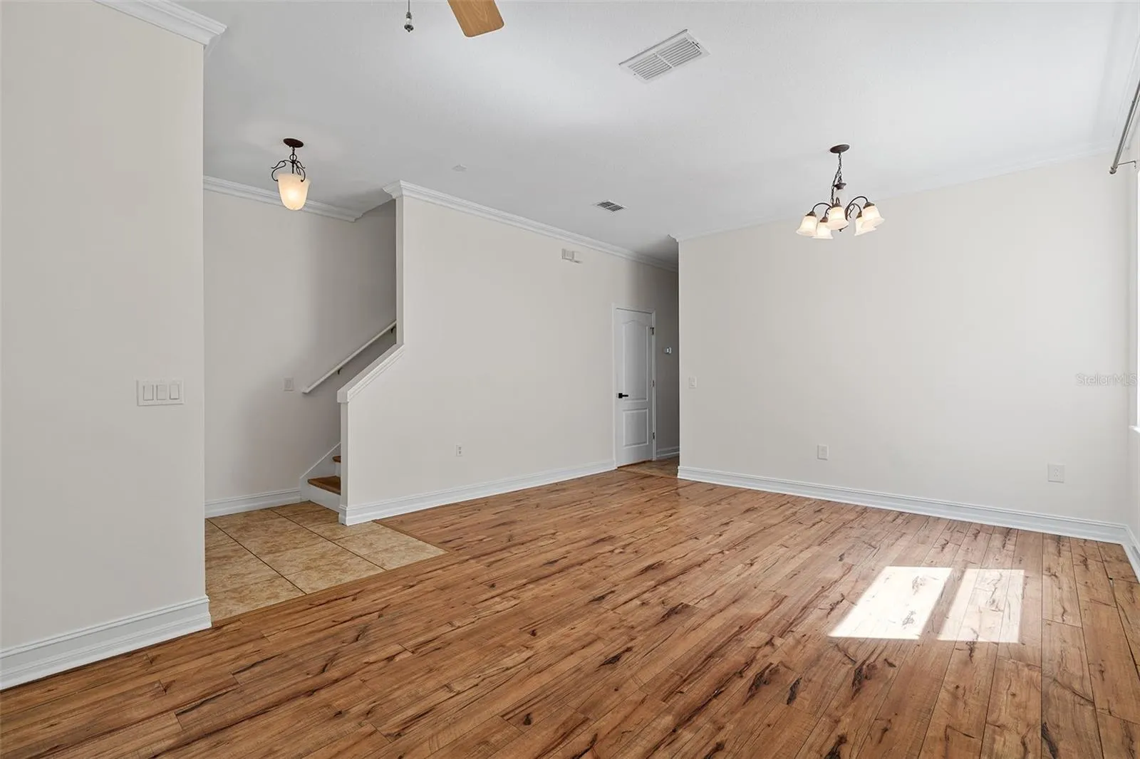 6932 BEARGRASS RD