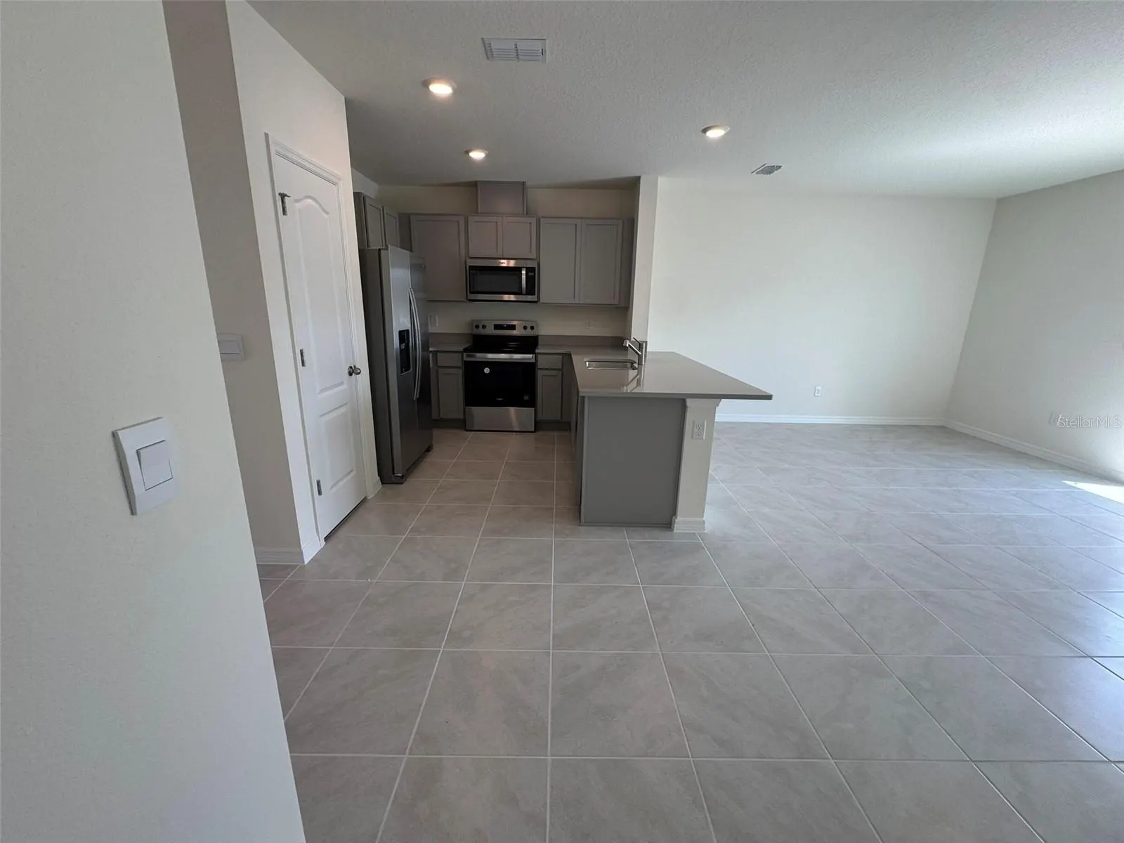 2151 LONGLEAF ROAD