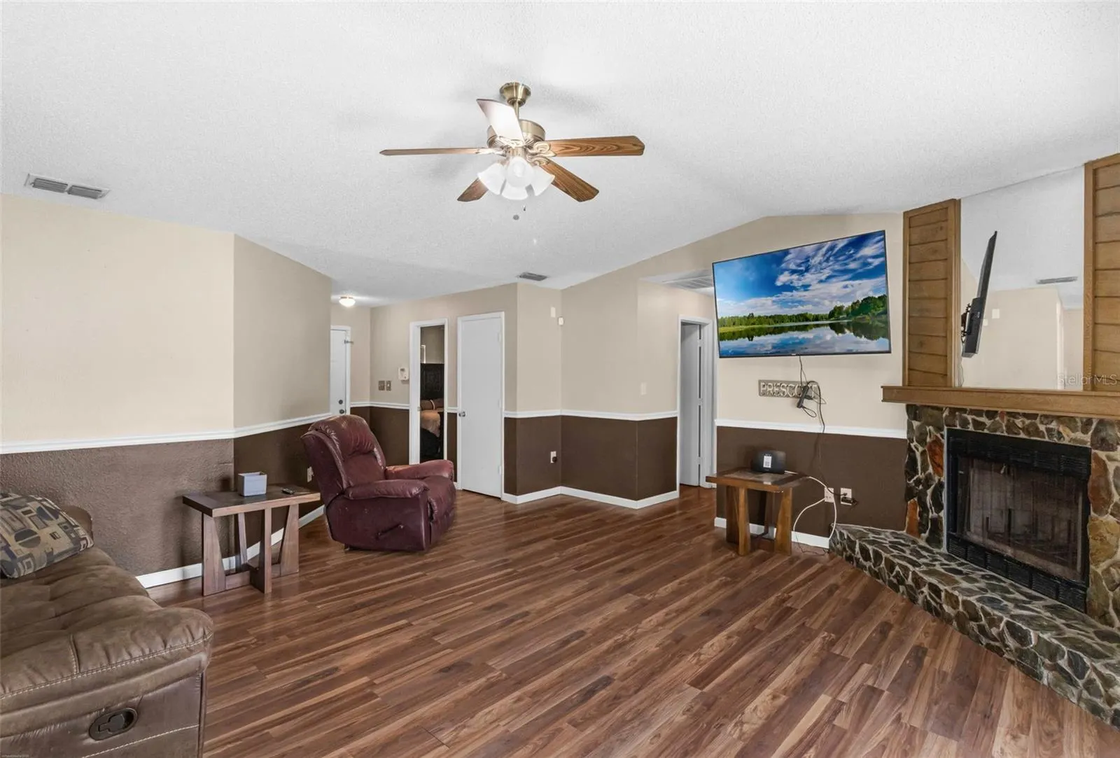 3608 W WHEELER RD